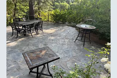 28972 North Shore Road, Lake Arrowhead, CA 92352 - Photo 13