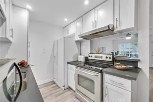 1030 W MacArthur Blvd, Santa Ana, CA 92707 - Photo 11