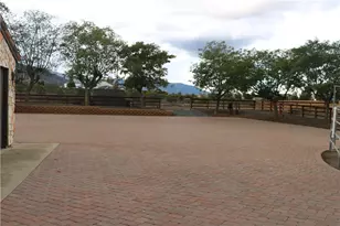 4050 Lester, Corona, CA 92881 - Photo 63