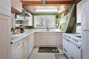 27874 Matterhorn Dr, Lake Arrowhead, CA 92352 - Photo 1