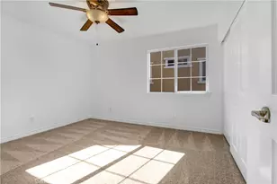 15562 Sicily Ln, Fontana, CA 92336 - Photo 29