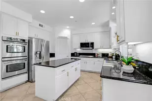 15562 Sicily Ln, Fontana, CA 92336 - Photo 11