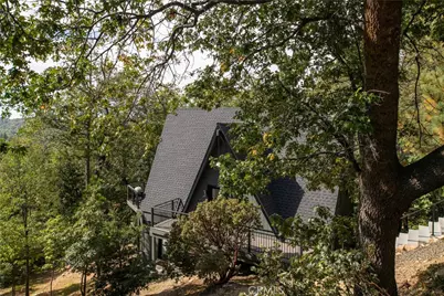 1340 Yosemite, Lake Arrowhead, CA 92352 - Photo 27