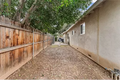 1221 San Jacinto, Redlands, CA 92373 - Photo 33