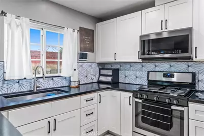 1648 W Wedgewood, Rialto, CA 92376 - Photo 11