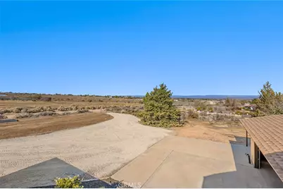 8325 Johnson Road, Phelan, CA 92371 - Photo 41