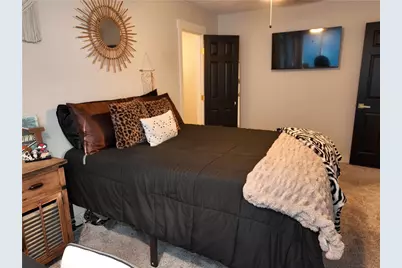 13650 Hidden Valley Road, Victorville, CA 92395 - Photo 57