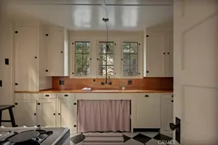 388 Heliotrope, Lake Arrowhead, CA 92352 - Photo 5
