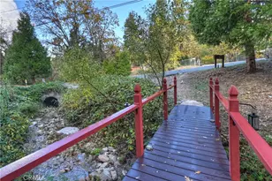 23270 Brookside, Crestline, CA 92325 - Photo 19