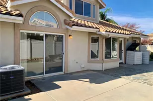 1418 Las Colinas, Banning, CA 92220 - Photo 33