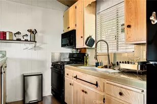 999 Mercury Way, Crestline, CA 92325 - Photo 9