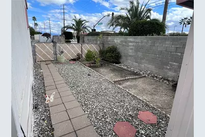 200 W San Bernardino Ave #1, Riverside, CA 92376 - Photo 21