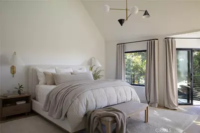 654 S Cumberland, Lake Arrowhead, CA 92352 - Photo 13