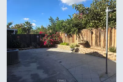 560 Coudures Way, Perris, CA 92571 - Photo 3