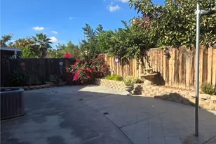 560 Coudures Way, Perris, CA 92571 - Photo 3