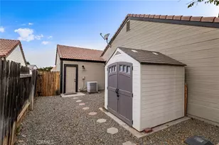 6154 Goldenrod, Riverside, CA 92504 - Photo 19