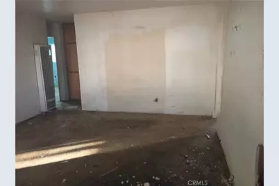 23983 E Central, San Bernardino, CA 92408 - Photo 17