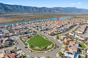 29132 Gardenia, Lake Elsinore, CA 92530 - Photo 23