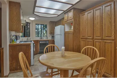 27494 White Fir, Lake Arrowhead, CA 92352 - Photo 9