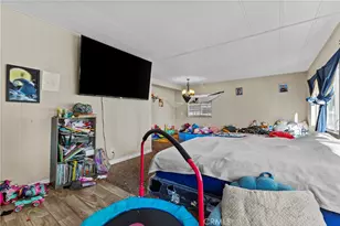 14939 Vinehill, Moreno Valley, CA 92553 - Photo 5