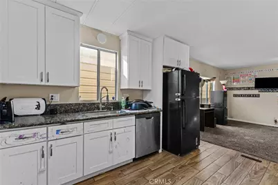 14939 Vinehill, Moreno Valley, CA 92553 - Photo 11