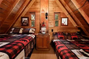 529 W Victoria Ct, Lake Arrowhead, CA 92352 - Photo 11