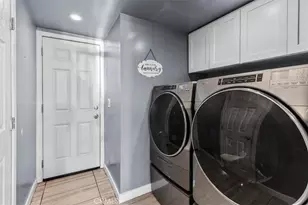 9080 Bloomfield Ave, Cypress, CA 90630 - Photo 21