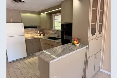 690 Santa Clara, Hemet, CA 92543 - Photo 5