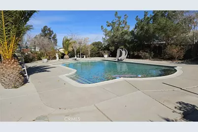 15274 Rodeo St, Hesperia, CA 92345 - Photo 7