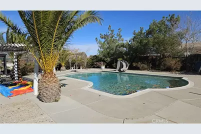 15274 Rodeo St, Hesperia, CA 92345 - Photo 11