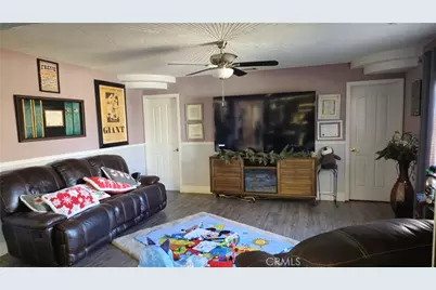 15274 Rodeo St, Hesperia, CA 92345 - Photo 27