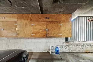 147 W Acacia Ave, Glendale, CA 91204 - Photo 41