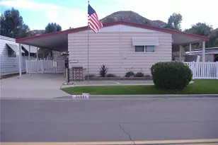 30861 Paradise Palm, Homeland, CA 92548 - Photo 3