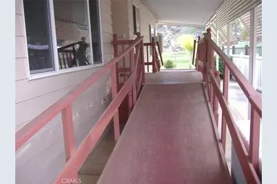 30861 Paradise Palm, Homeland, CA 92548 - Photo 5