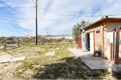 9626 Bella Vista, Morongo Valley, CA 92256 - Photo 25