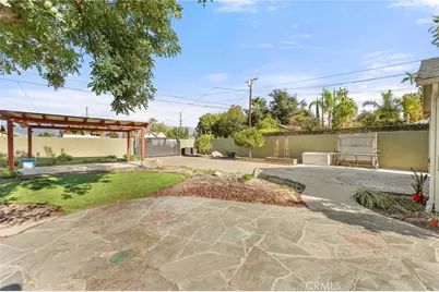 1021 Campus Avenue, Redlands, CA 92374 - Photo 33