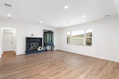 4365 Cabot Drive, Corona, CA 92883 - Photo 35