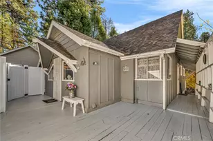 23023 Oak Ln, Crestline, CA 92325 - Photo 25