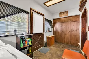 23023 Oak Ln, Crestline, CA 92325 - Photo 3