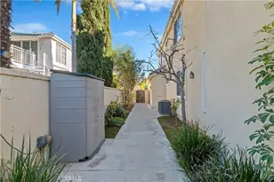 8 Nidden, Irvine, CA 92603 - Photo 47