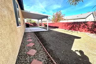 13846 Hawk Ct, Victorville, CA 92394 - Photo 19