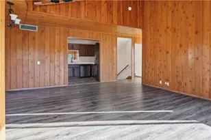 27657 Peninsula Dr, Lake Arrowhead, CA 92352 - Photo 5