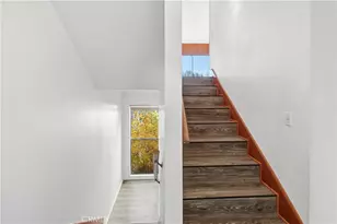 27657 Peninsula Dr, Lake Arrowhead, CA 92352 - Photo 17