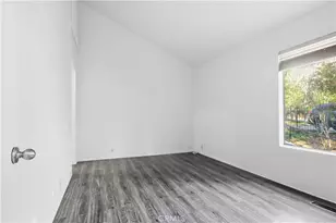 27657 Peninsula Dr, Lake Arrowhead, CA 92352 - Photo 23