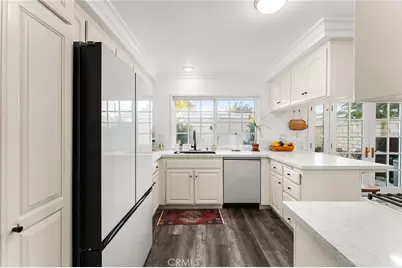 5006 Hampton Court, Westminster, CA 92683 - Photo 15