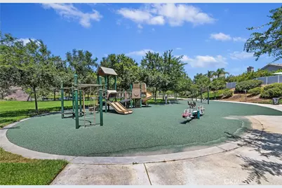 13342 Cloudburst Drive, Corona, CA 92883 - Photo 45