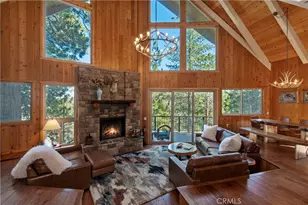 26621 Thunderbird Dr, Lake Arrowhead, CA 92352 - Photo 7