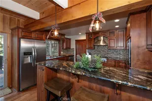 26621 Thunderbird Dr, Lake Arrowhead, CA 92352 - Photo 13