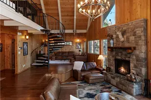 26621 Thunderbird Dr, Lake Arrowhead, CA 92352 - Photo 11