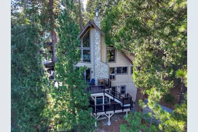 26621 Thunderbird Drive, Lake Arrowhead, CA 92352 - Photo 3